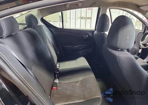 2016 Nissan Versa 1.6 Sv z USA, uszkodzony, nr VIN 3N1CN7AP1GL895419